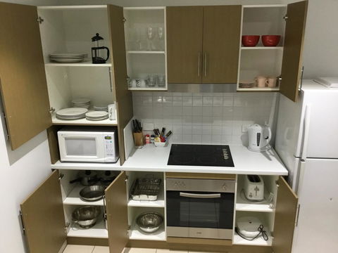 Wallaroo Marina Waterfront Luxe Apartment - Accommodation Port Macquarie 11