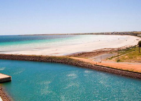 Wallaroo Marina Waterfront Luxe Apartment - Accommodation Port Macquarie 23