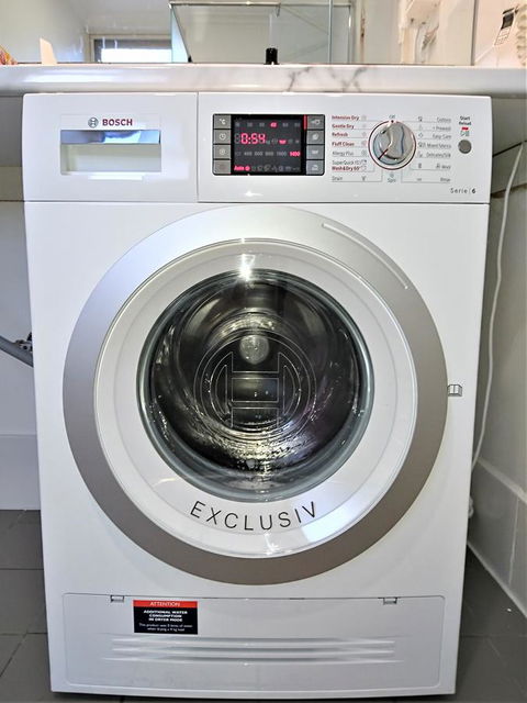 Hi 5 Glenelg Studio Apartment - Accommodation Port Macquarie 10