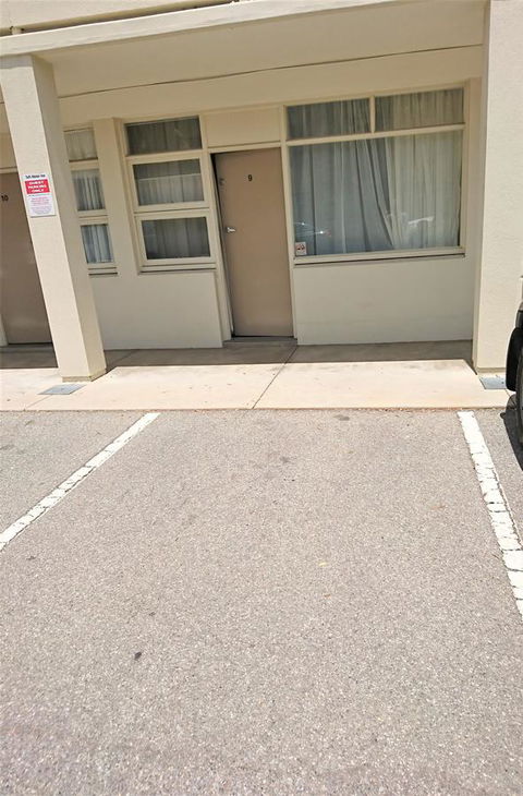 Hi 5 Glenelg Studio Apartment - Accommodation Port Macquarie 15
