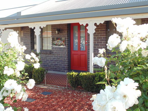 Baronet B & B - Accommodation Port Macquarie 0