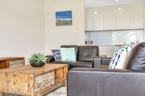 Eastern Breeze - Accommodation Port Macquarie 28