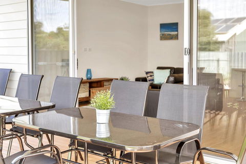 Eastern Breeze - Accommodation Port Macquarie 27