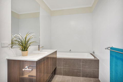Eastern Breeze - Accommodation Port Macquarie 32