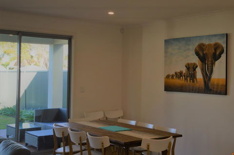 Eastern Breeze - Accommodation Port Macquarie 4