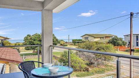 Eastern Breeze - Accommodation Port Macquarie 16