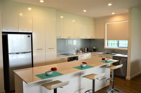 Eastern Breeze - Accommodation Port Macquarie 0