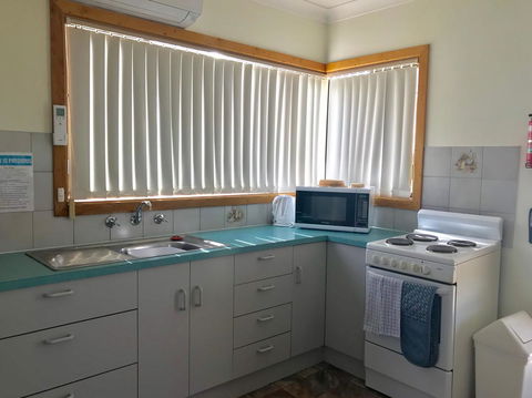 Emu Bay Holiday Homes - Accommodation Port Macquarie 33