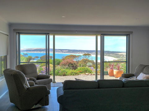 Emu Bay Holiday Homes - Accommodation Port Macquarie 20