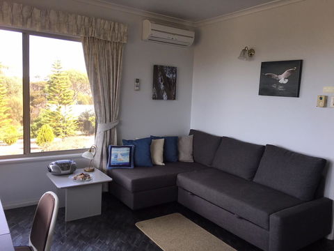 Emu Bay Holiday Homes - Accommodation Port Macquarie 37