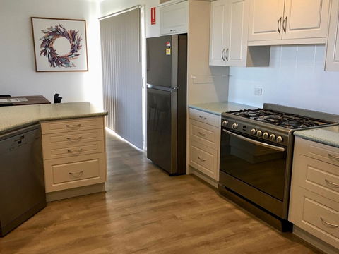 Emu Bay Holiday Homes - Accommodation Port Macquarie 29