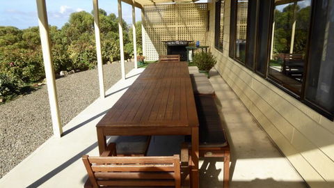 Emu Bay Holiday Homes - Accommodation Port Macquarie 13