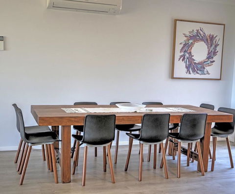 Emu Bay Holiday Homes - Accommodation Port Macquarie 0