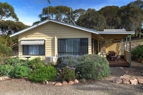 Emu Bay Holiday Homes - Accommodation Port Macquarie 2