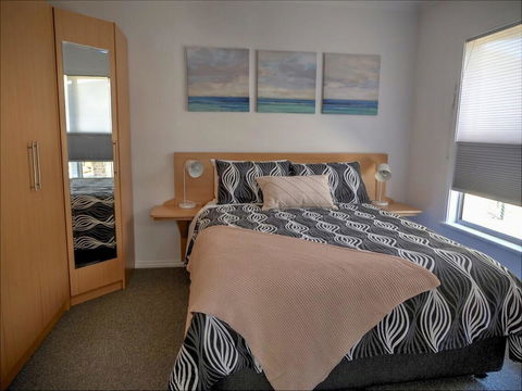 Emu Bay Holiday Homes - Accommodation Port Macquarie 16