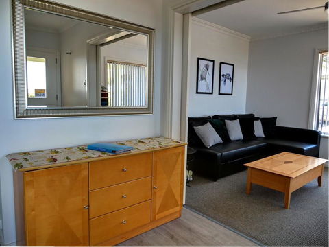 Emu Bay Holiday Homes - Accommodation Port Macquarie 24