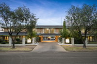 Book Wagga Wagga Accommodation Vacations Accommodation Port Macquarie Accommodation Port Macquarie