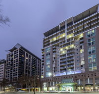 Oaks Embassy - Accommodation Port Macquarie