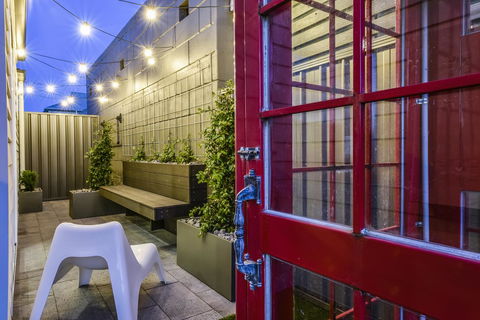 Aloha Central Luxury Apartments - Accommodation Port Macquarie 11