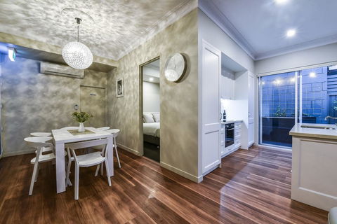 Aloha Central Luxury Apartments - Accommodation Port Macquarie 15