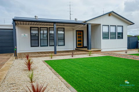 Breakaway Moonta Bay - Accommodation Port Macquarie 4