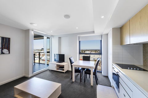 IStay Precinct Adelaide - Accommodation Port Macquarie 5