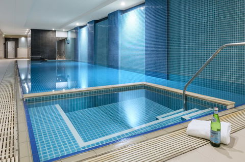 Oaks Glenelg Plaza Pier Suites - Accommodation Port Macquarie 10