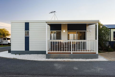 Discovery Parks - Adelaide Beachfront - Accommodation Port Macquarie 5