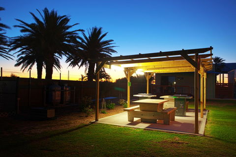Discovery Parks - Adelaide Beachfront - Accommodation Port Macquarie 24