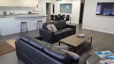 Aart Apartments - Accommodation Port Macquarie 7