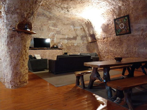 Zen Underground B&B - Accommodation Port Macquarie 4