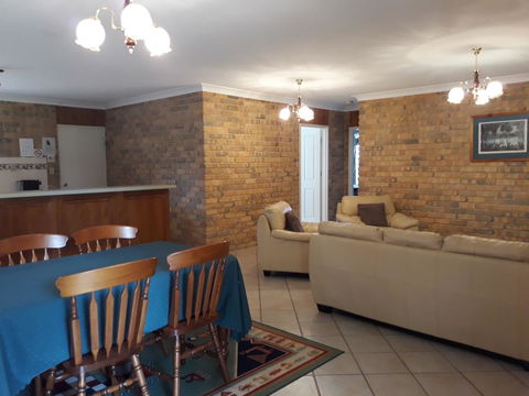 Acacia Apartments - Accommodation Port Macquarie 9