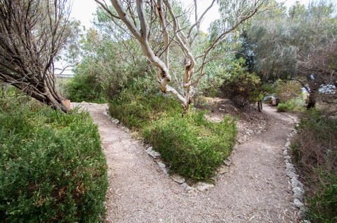 Coorong Waterfront Retreat - Accommodation Port Macquarie 19