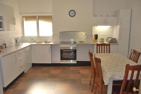Jacaranda Cottage - Accommodation Port Macquarie 3