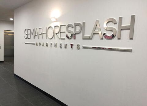 Semaphore Splash Apartments - Accommodation Port Macquarie 12