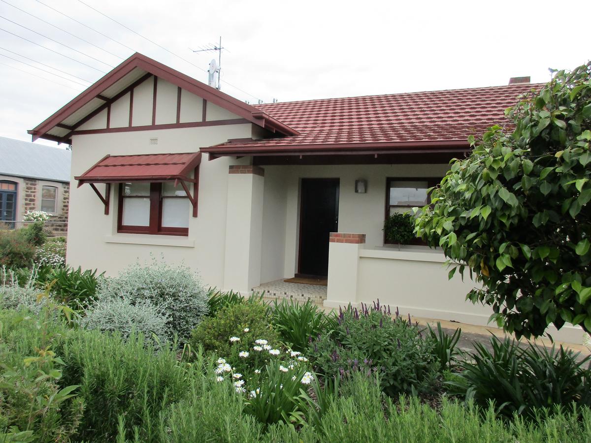 Bower SA Accommodation Port Macquarie