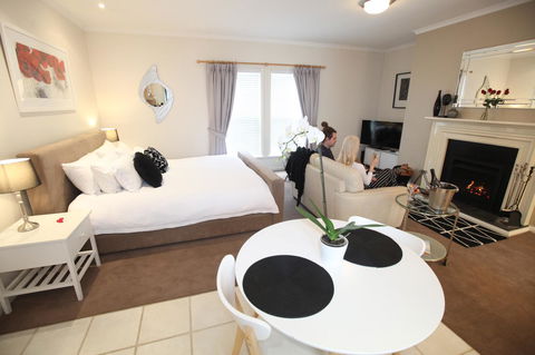 Wine And Roses Bed And Breakfast - Accommodation Port Macquarie 10