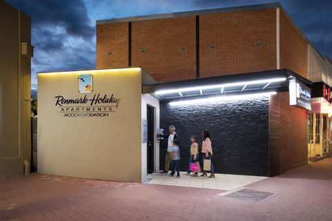 Renmark Holiday Apartments - Accommodation Port Macquarie 4