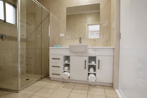 Renmark Holiday Apartments - Accommodation Port Macquarie 6