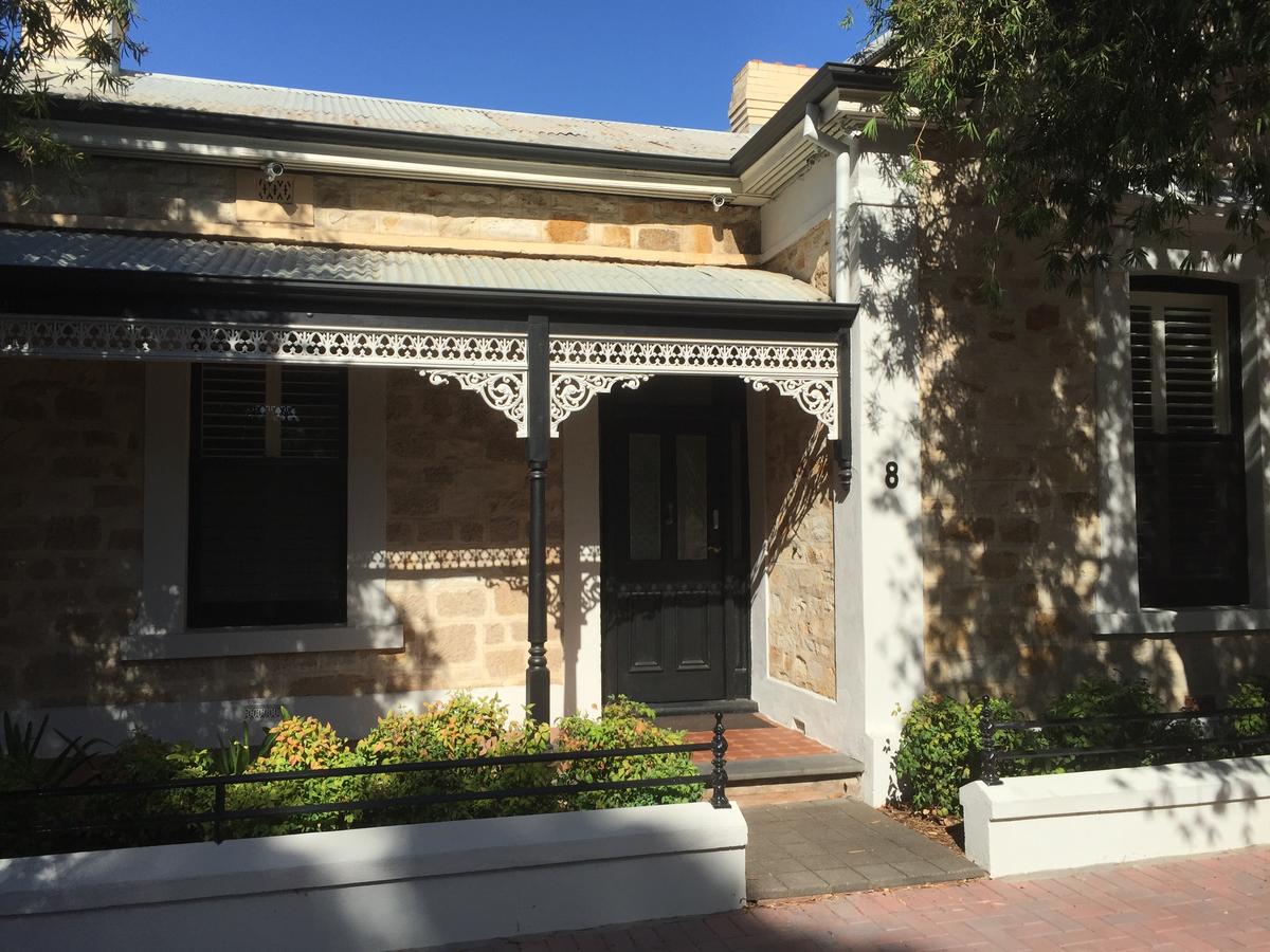 Stepney SA Accommodation Port Macquarie