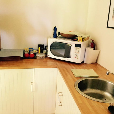 STUDIO ECHUNGA Adelaide Hills - Accommodation Port Macquarie 11