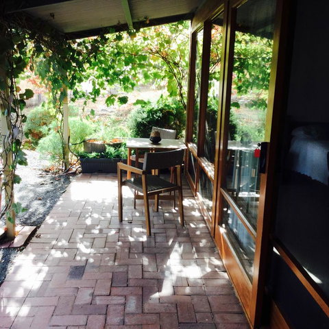 STUDIO ECHUNGA Adelaide Hills - Accommodation Port Macquarie 1