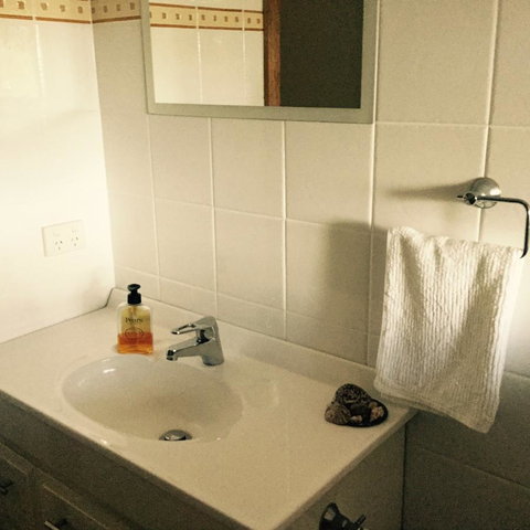 STUDIO ECHUNGA Adelaide Hills - Accommodation Port Macquarie 6