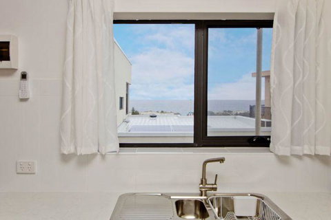 Atlantic West Beach Apartments - Accommodation Port Macquarie 12