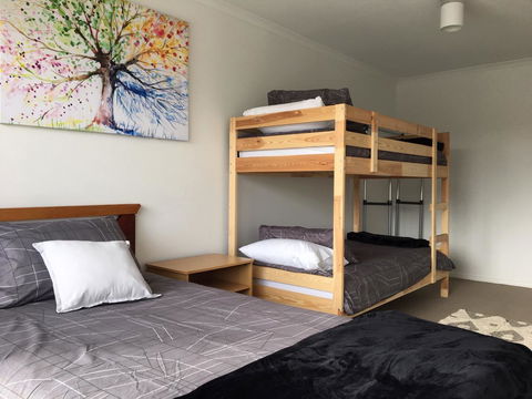 Windsor Gardens Home - Accommodation Port Macquarie 4