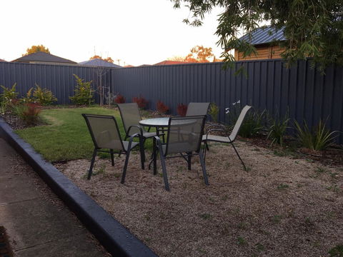 Windsor Gardens Home - Accommodation Port Macquarie 15