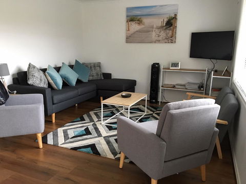 Windsor Gardens Home - Accommodation Port Macquarie 6