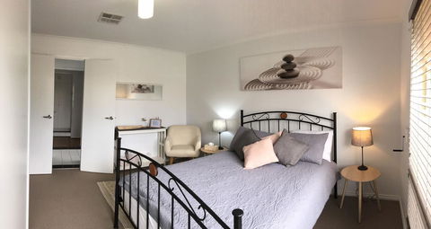 Windsor Gardens Home - Accommodation Port Macquarie 0