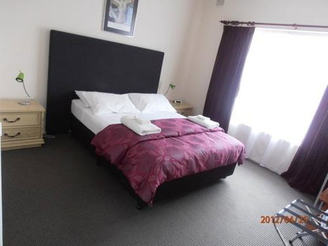 Esplanade Apartments At West Beach - Accommodation Port Macquarie 5