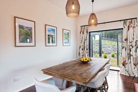 Esto House - Accommodation Port Macquarie 8